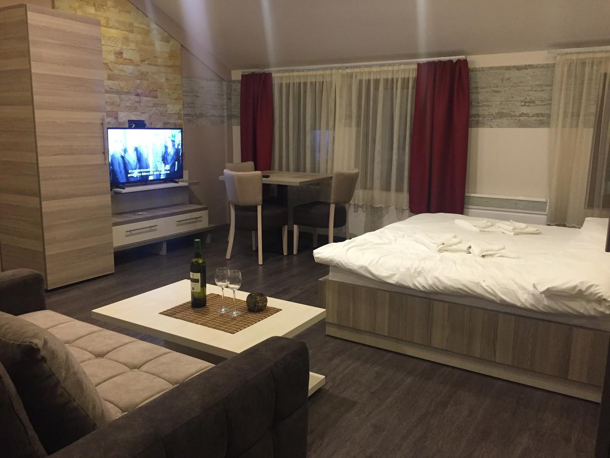 K23 Apartment Milmari โคเปานิก ภายนอก รูปภาพ
